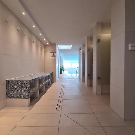 Terrassenhaus, 45 דוהנן