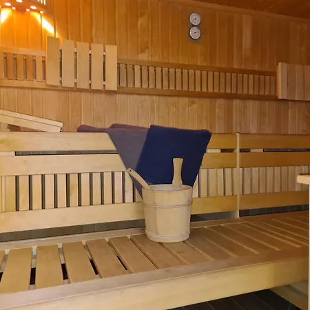 Terrassenhaus, 45 *